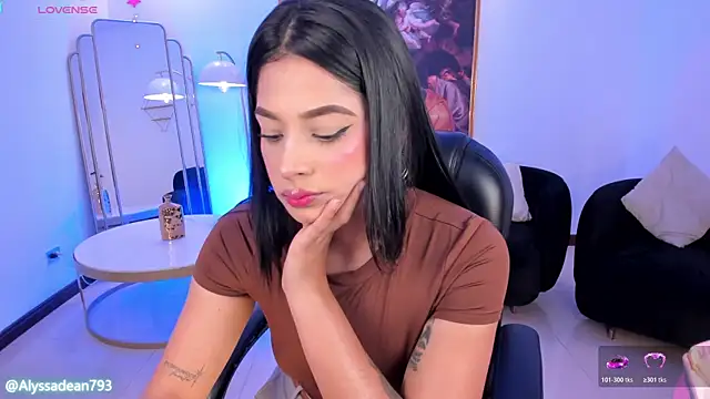 AlyssaDean online show from 04/13/26, 11:47