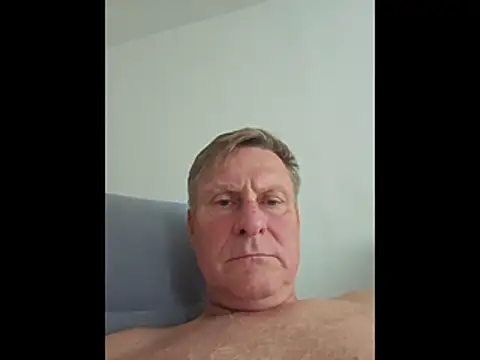 johnnym1 online show from 04/16/26, 10:38
