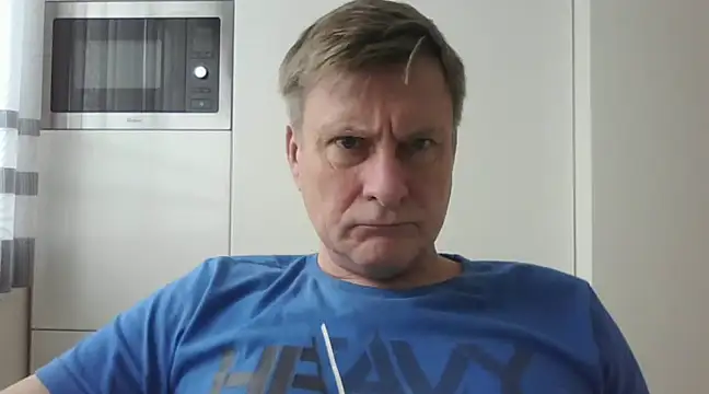 johnnym1 online show from 01/13/25, 09:41