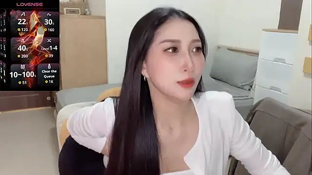 yu5888 online show from 11/09/25, 10:30