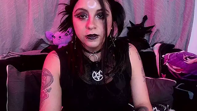 Snapshot of Acid666_alice chatting on 05/07/26, 02:05 Acid666 alice online show from 05/07/26, 02:05