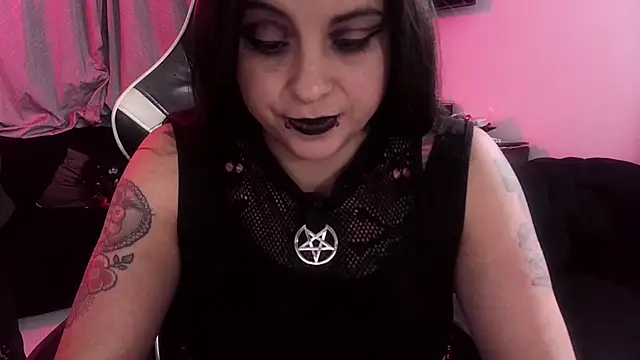 Snapshot of Acid666_alice chatting on 06/17/26, 02:11 Acid666 alice online show from 06/17/26, 02:11