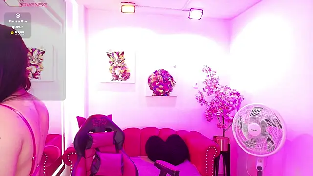 Miss dolly  online show from 03/14/26, 12:22