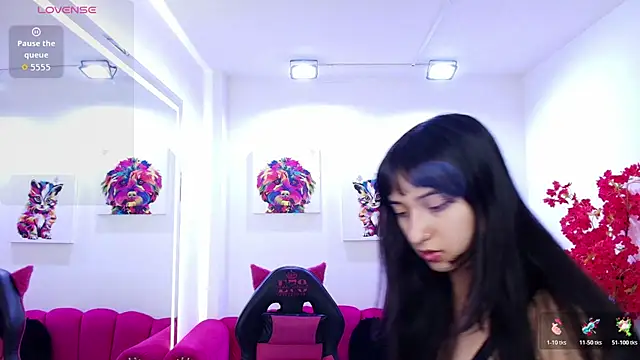 Snapshot of Miss_dolly_ chatting on 06/19/26, 12:22 Miss dolly online show from 06/19/26, 12:22