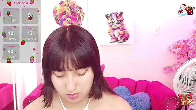 Miss dolly  online show from 11/25/25, 12:27