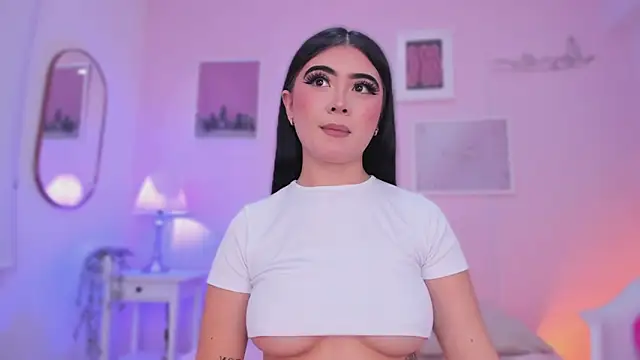 Snapshot of little-natt chatting on 02/10/25, 01:22 little-natt online show from 02/10/25, 01:22