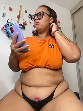 keirabbw online show from 02/08/26, 06:05