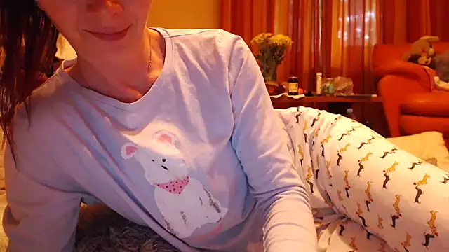 LovelyAndraGirl online show from 05/20/26, 04:48