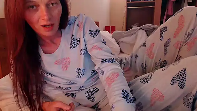 Snapshot of LovelyAndraGirl chatting on 02/11/25, 11:42 LovelyAndraGirl online show from 02/11/25, 11:42