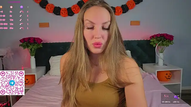 Kelly Hardy online show from 11/07/25, 01:10