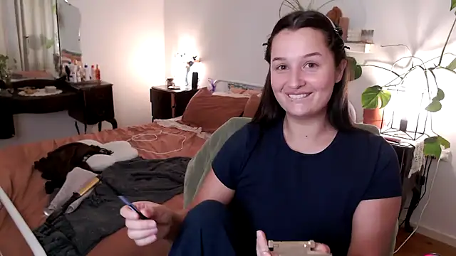 Lenas Room online show from 05/08/26, 04:16