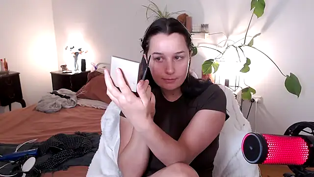 Lenas Room online show from 05/07/26, 05:22
