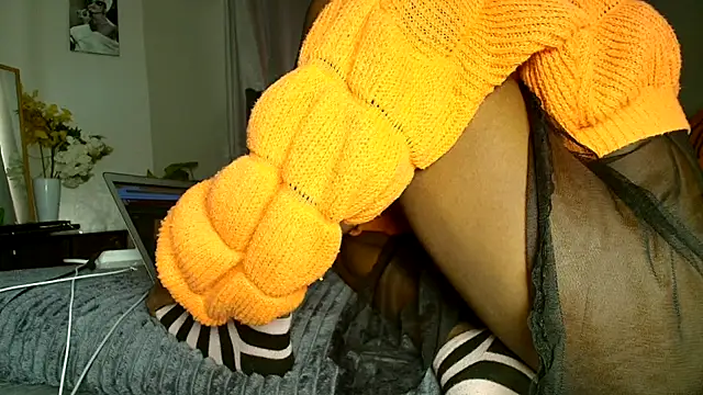 t-NaughtyLicia online show from 03/11/26, 05:56