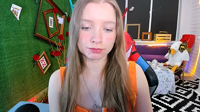 Snapshot of MayaSinabon chatting on 02/12/25, 03:16 MayaSinabon online show from 02/12/25, 03:16