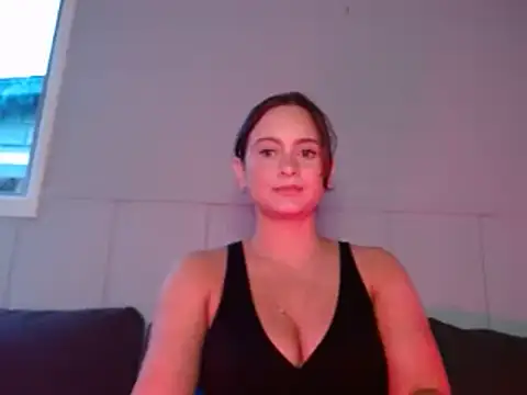 Sophie Raegan online show from 03/12/25, 02:01