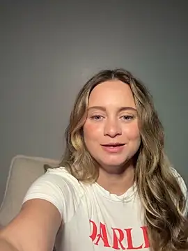 Sophie Raegan online show from 10/22/25, 03:00