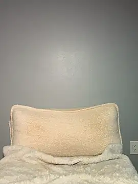 Sophie Raegan online show from 11/16/25, 10:35