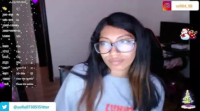 Snapshot of sofia_rosse4 chatting on 12/12/24, 06:31 sofia rosse4 online show from 12/12/24, 06:31