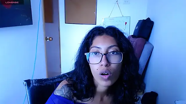 Snapshot of sofia_rosse4 chatting on 02/17/26, 09:12 sofia rosse4 online show from 02/17/26, 09:12