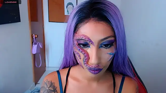 sofia rosse4 online show from 04/15/26, 07:58