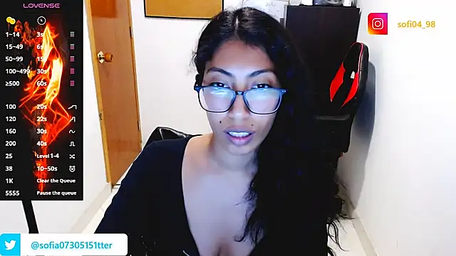 Snapshot of sofia_rosse4 chatting on 07/19/26, 01:47 sofia rosse4 online show from 07/19/26, 01:47