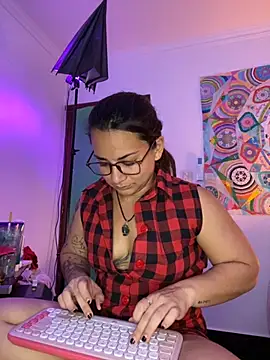 Amarantha 666 online show from 11/22/25, 08:51