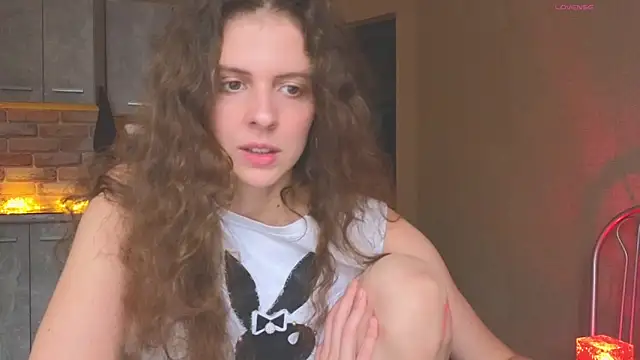 Sereta Finn online show from 10/29/25, 10:25