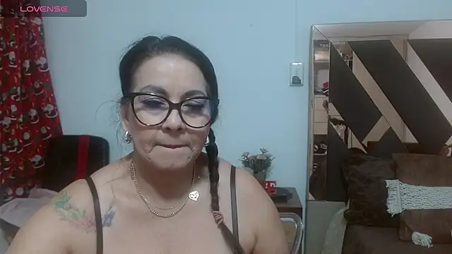 lindaesmeralda online show from 02/20/26, 11:01
