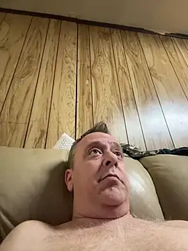 Snapshot of johnrockme chatting on 02/02/25, 06:42 johnrockme online show from 02/02/25, 06:42