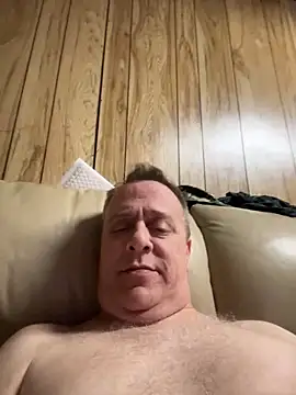 Snapshot of johnrockme chatting on 01/27/25, 10:06 johnrockme online show from 01/27/25, 10:06