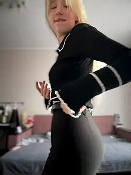 NikaMur online show from 11/10/25, 03:44