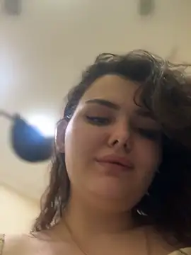 Snapshot of NikaMur chatting on 03/10/25, 10:50 NikaMur online show from 03/10/25, 10:50