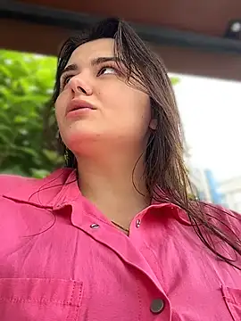 Snapshot of NikaMur chatting on 06/20/26, 02:38 NikaMur online show from 06/20/26, 02:38