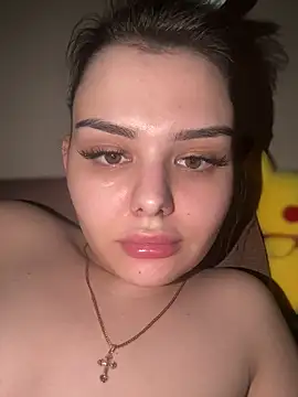 Snapshot of NikaMur chatting on 03/11/25, 05:13 NikaMur online show from 03/11/25, 05:13
