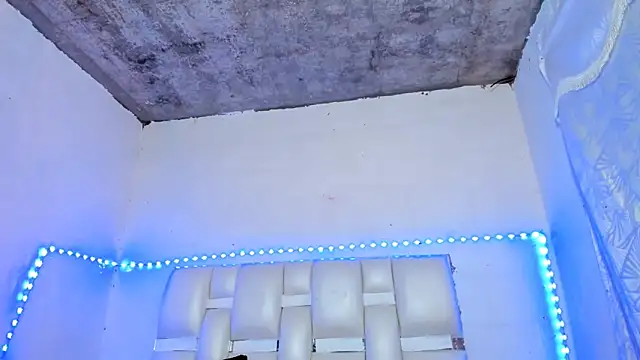 Anny jhonsonx online show from 03/12/26, 05:24