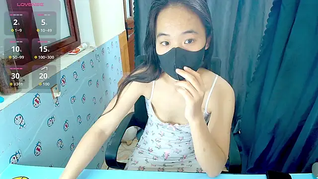 Snapshot of __Saphia__ chatting on 06/10/26, 12:34 Saphia online show from 06/10/26, 12:34