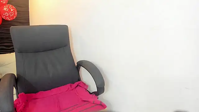 sofia 44 online show from 03/13/26, 01:27