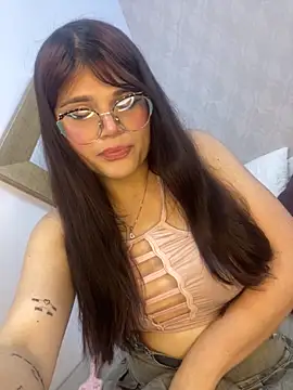 Snapshot of dayis_butera chatting on 11/05/25, 11:35 dayis butera online show from 11/05/25, 11:35