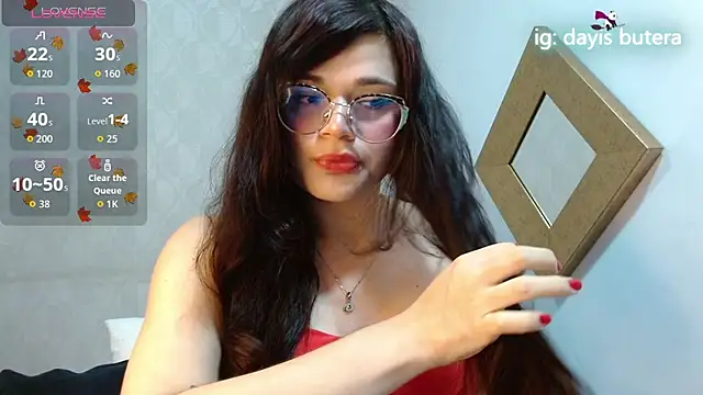 Snapshot of dayis_butera chatting on 10/29/25, 11:31 dayis butera online show from 10/29/25, 11:31