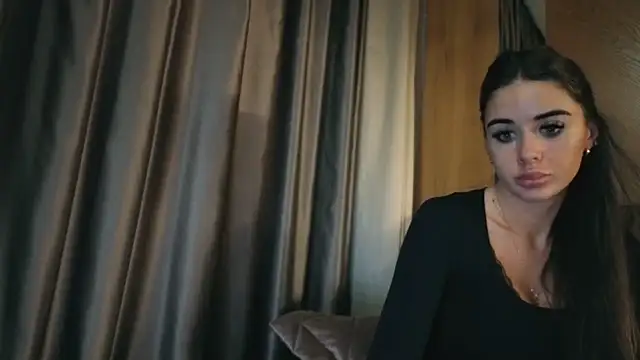 your bunnygirl online show from 10/12/25, 08:37