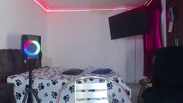 aliceesmith online show from 09/17/25, 01:13