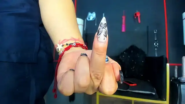 CharlotteScotte online show from 12/02/25, 11:45