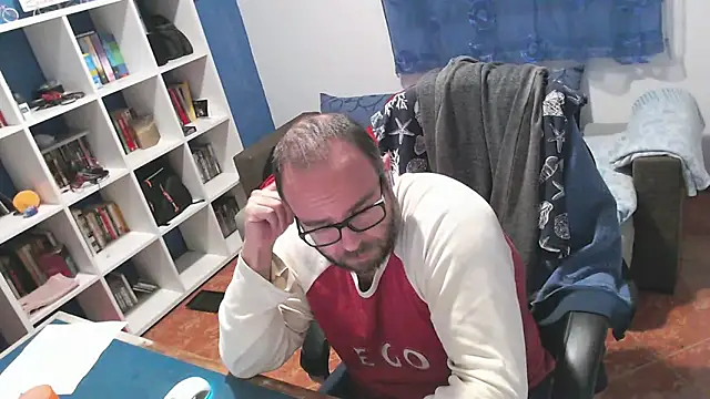 ravingr4d4 online show from 12/02/25, 12:22