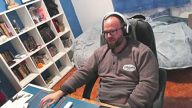 ravingr4d4 online show from 02/28/26, 12:43