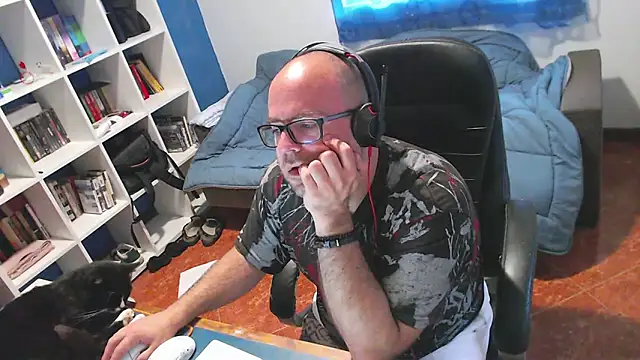 ravingr4d4 online show from 04/29/26, 09:35