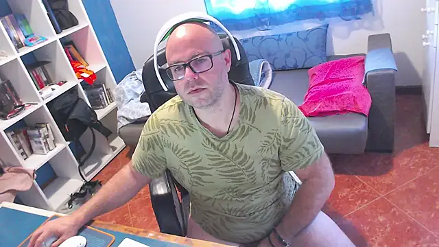 ravingr4d4 online show from 05/21/26, 10:34