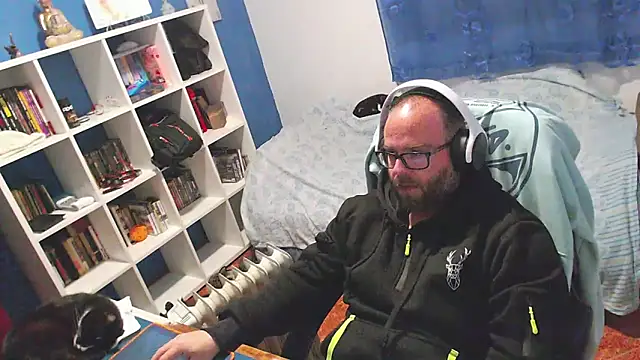 ravingr4d4 online show from 02/26/26, 10:43