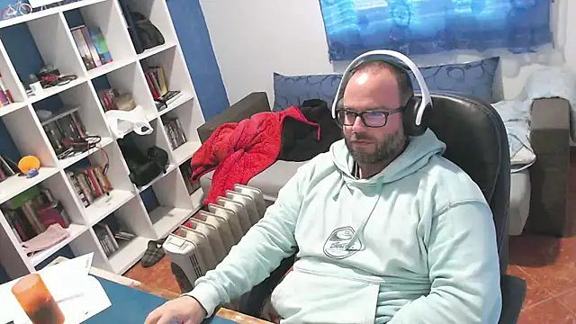 ravingr4d4 online show from 11/25/25, 02:06