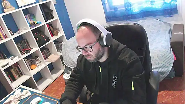 ravingr4d4 online show from 02/20/26, 09:22