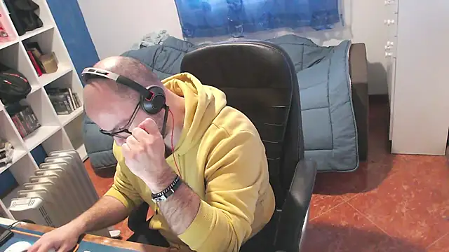 ravingr4d4 online show from 03/10/26, 11:03